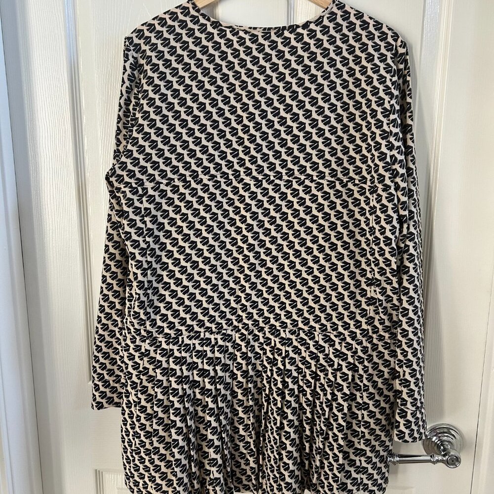 Maeve Anthropologie Bird Print Blouse Black Cream Tunic Button Front Pleated - Picture 6 of 7
